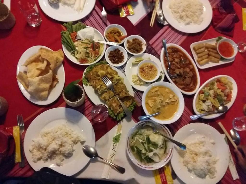 Asia Plaza Hotel Yangon Dış mekan fotoğraf