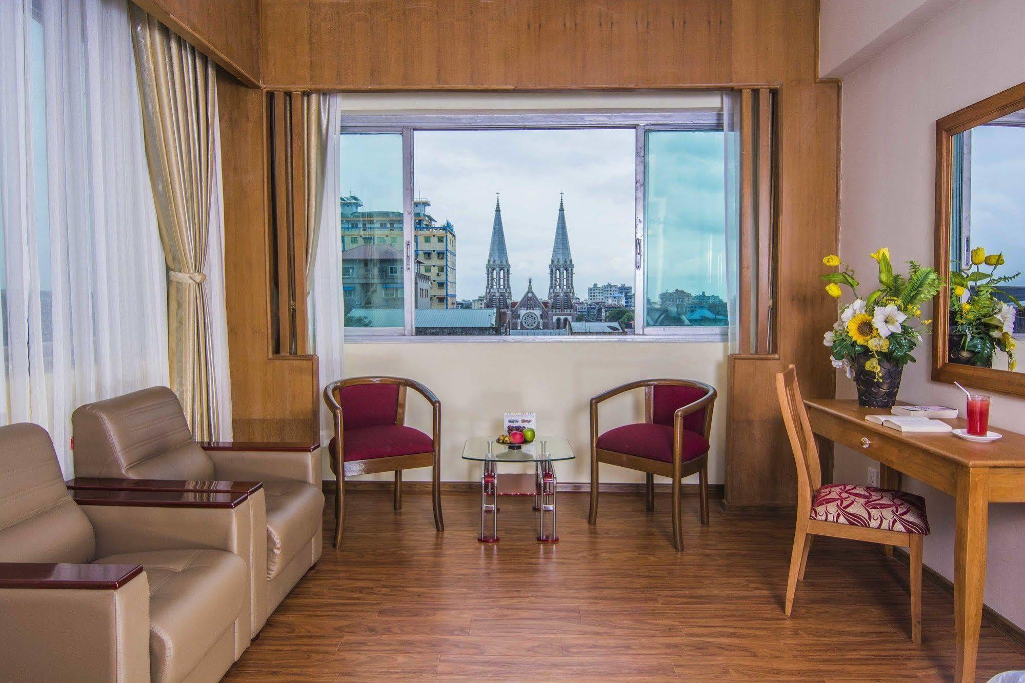 Asia Plaza Hotel Yangon Dış mekan fotoğraf