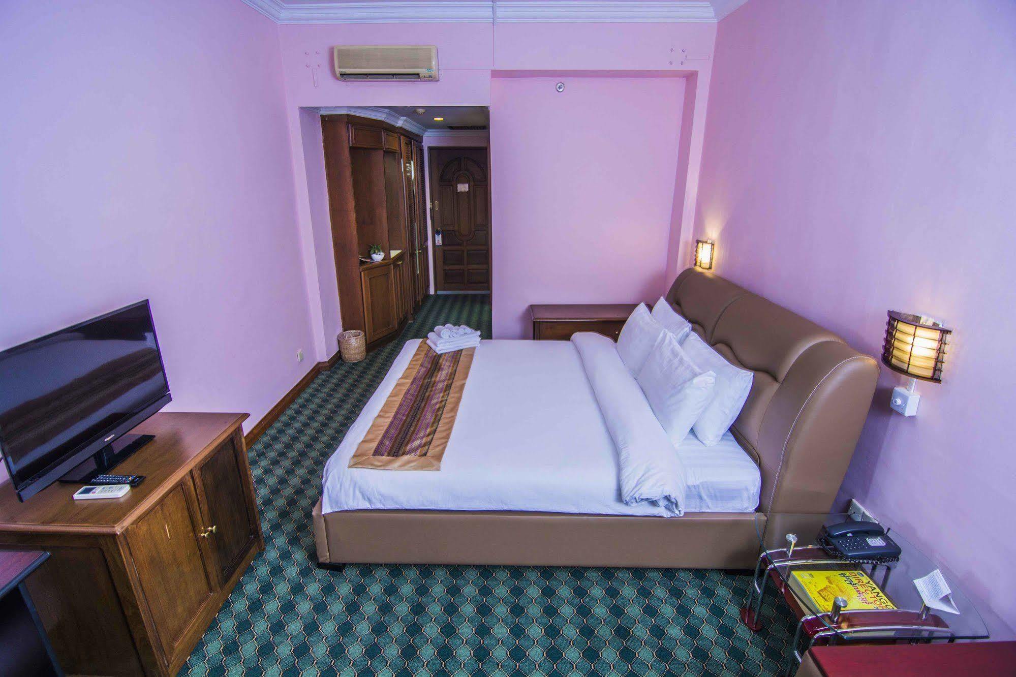 Asia Plaza Hotel Yangon Dış mekan fotoğraf