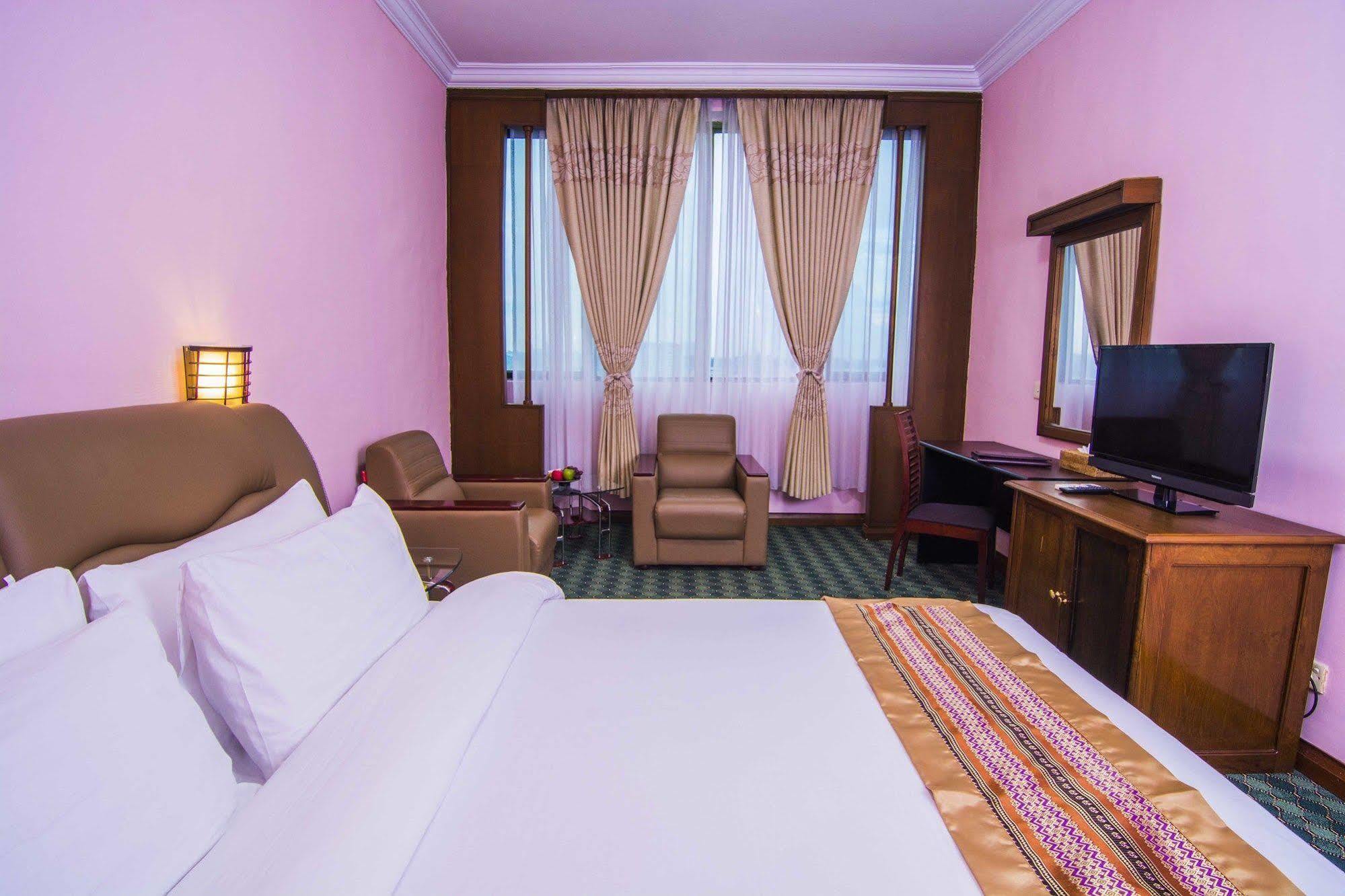 Asia Plaza Hotel Yangon Dış mekan fotoğraf